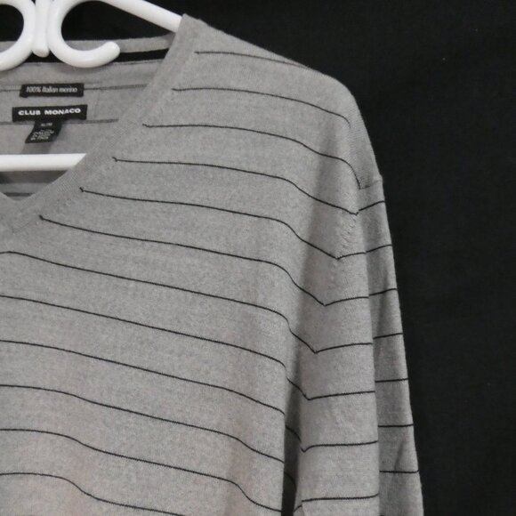 CLUB MONACO | XL - extra large | Striped Italian Merino V-Neck Sweater - Picture 5 of 14